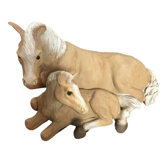 Universal Statuary #268 Dated 1997 Horse & Foal Pals Resin Figure Statue - Picture 8 of 12